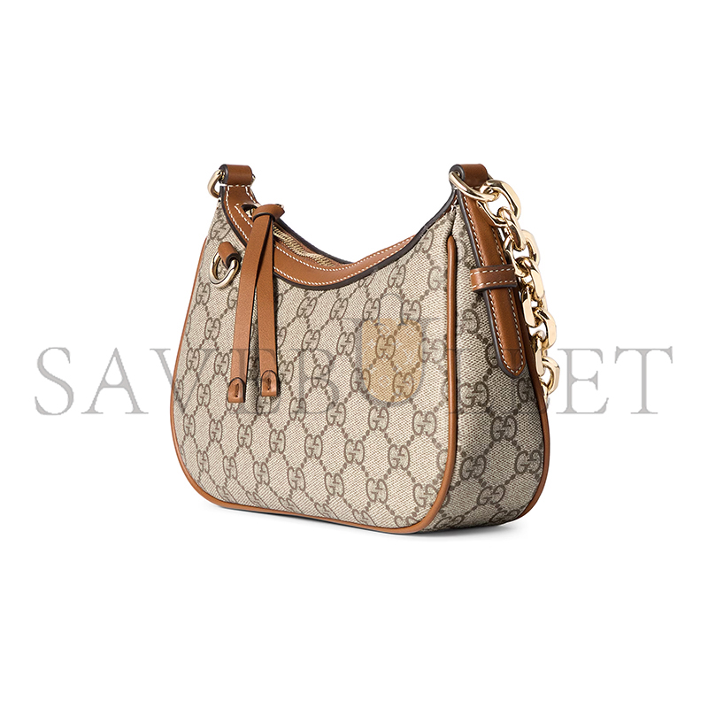 GUCCI GG EMBLEM SMALL SHOULDER BAG 847447 (24*16.5*5.5cm)